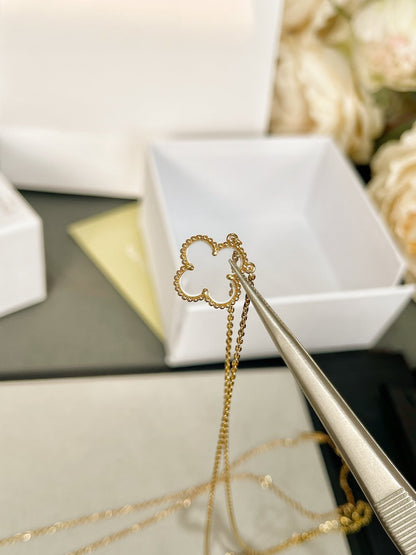 [⭐JeweliWhal]CLOVER ROCK CRYSTAL ROSE GOLD NECKLACE
