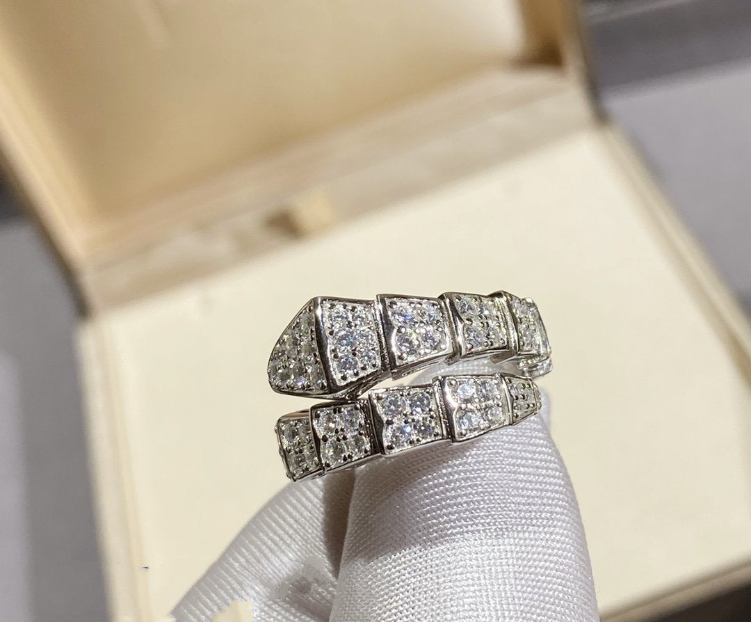 [⭐JeweliWhal]SERPENTI RING SILVER DIAMOND PAVED