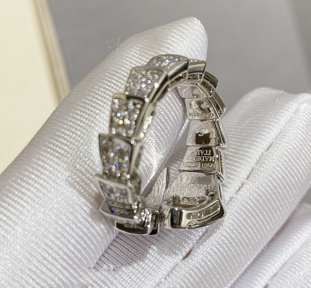 [⭐JeweliWhal]SERPENTI LARGE RING SILVER DIAMOND PAVED