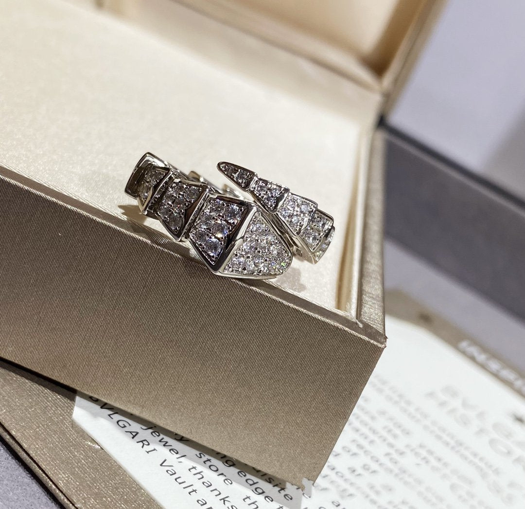 [⭐JeweliWhal]SERPENTI LARGE RING SILVER DIAMOND PAVED
