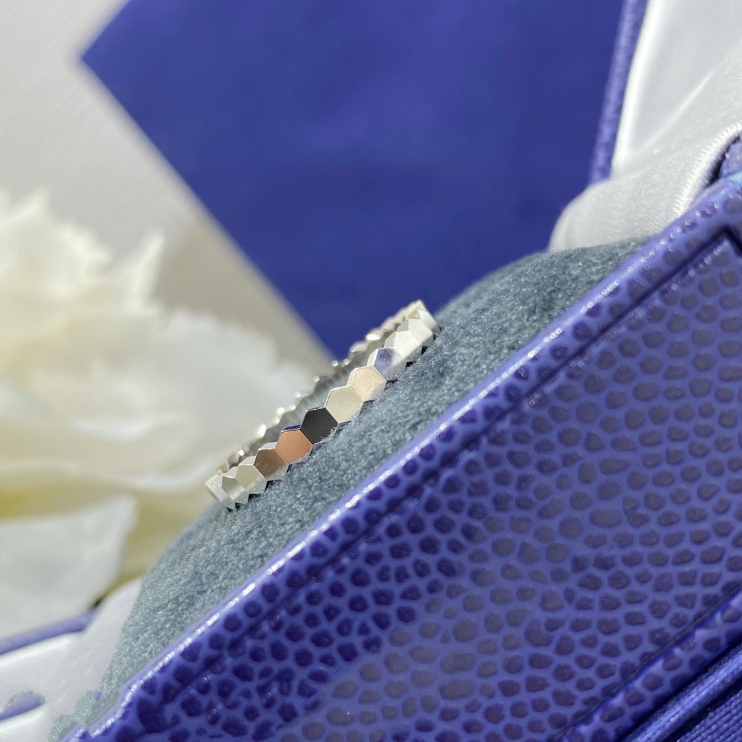 [⭐JeweliWhal]BEE LOVE SMALL RING