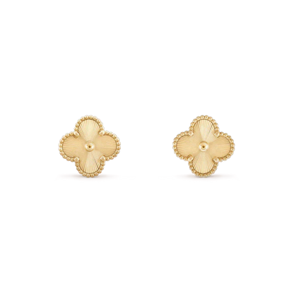 [⭐JeweliWhal]CLOVER MINI 9.5MM LASER EARRINGS