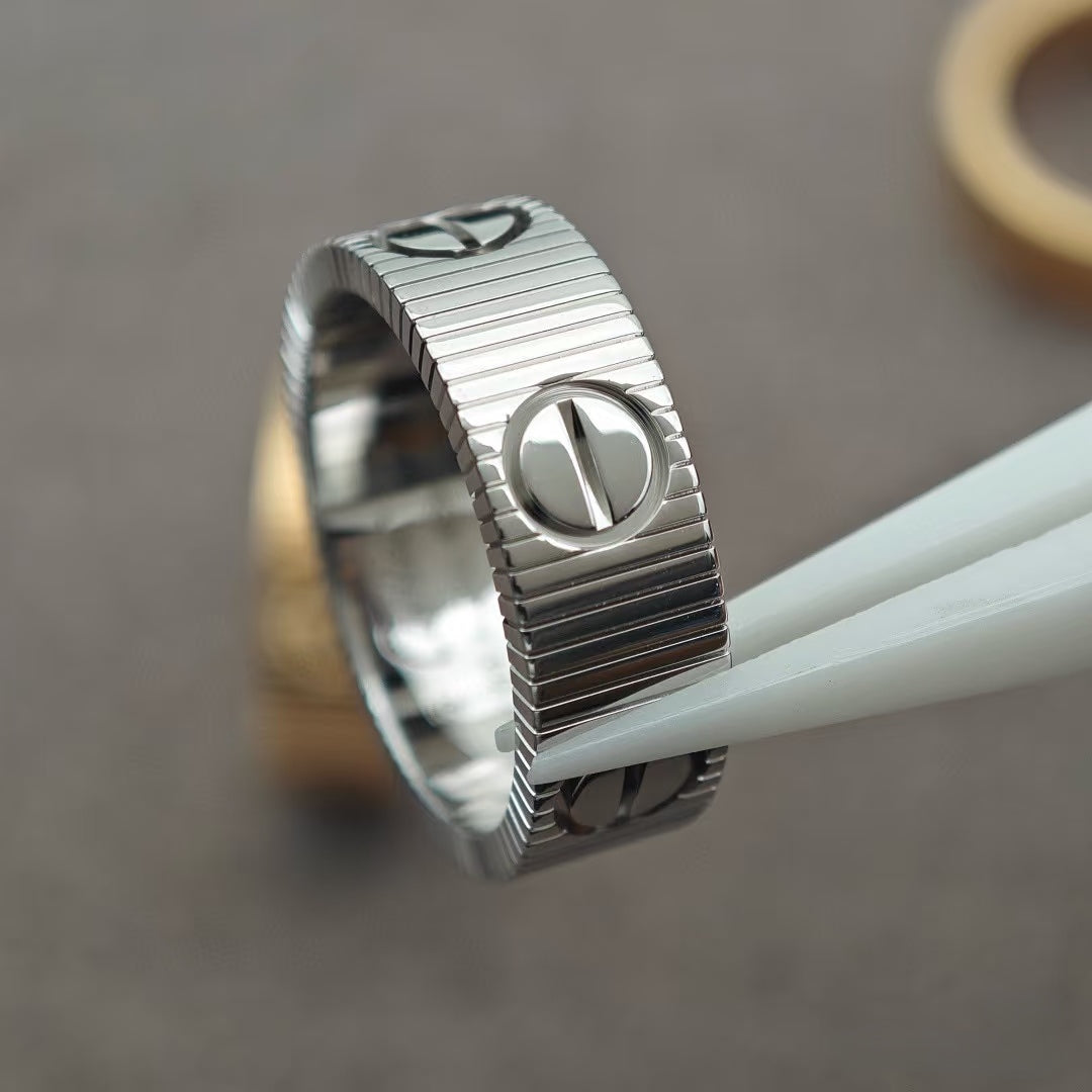 [⭐JeweliWhal]LOVE 6.5MM RING