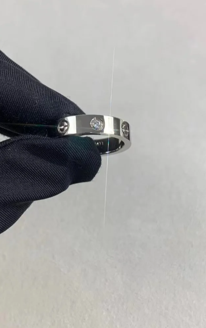 [⭐JeweliWhal]LOVE RING 4MM 1 DIAMOND SILVER