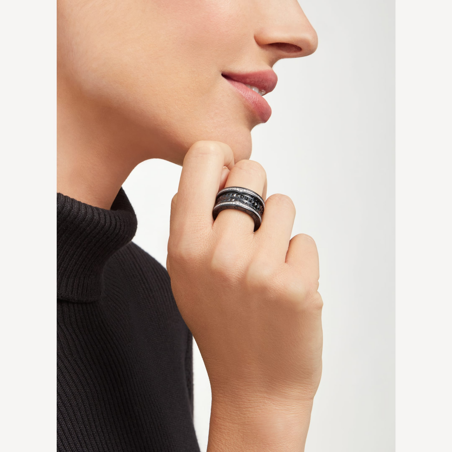 [⭐JeweliWhal]ZERO 1 ROCK FOUR-BAND BLACK CERAMIC WITH STUDDED SPIRAL AND PAVED DIAMONDS RING