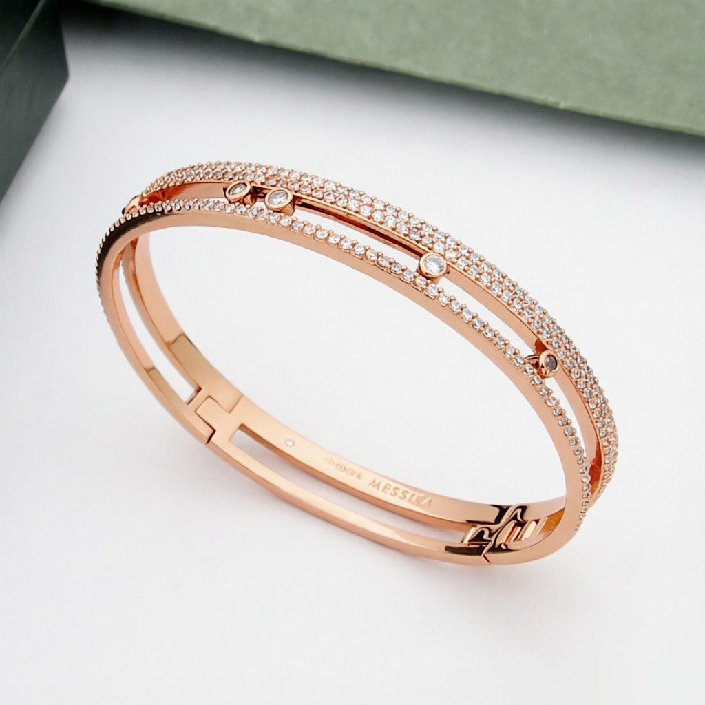 [⭐JeweliWhal]Move Romane pavé bangle