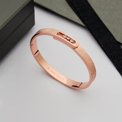 [⭐JeweliWhal]Move Noa Ciselé bangle