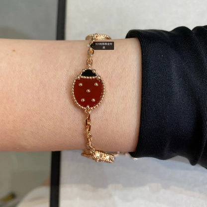 [⭐JeweliWhal]LUCKY SPRING 5 MOTIF BRACELET
