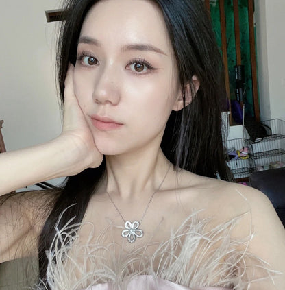 [⭐JeweliWhal]FLOWERLACE NECKLACE FULL DIAMONDS