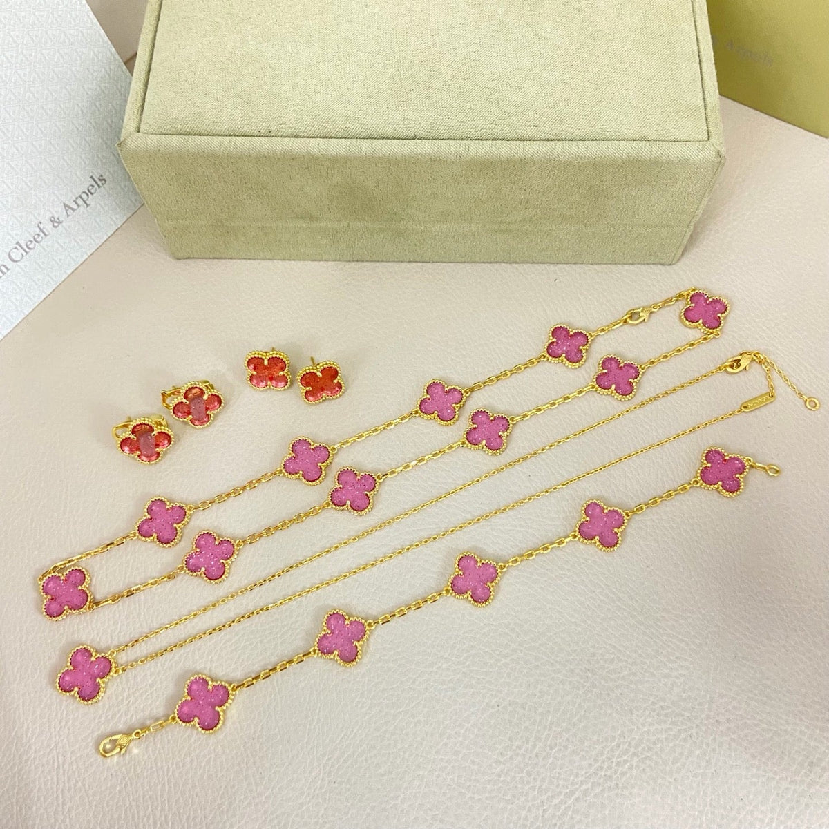 [⭐JeweliWhal]CLOVER 10 MOTIFS  NEW BUBBLE PINK ENAMEL