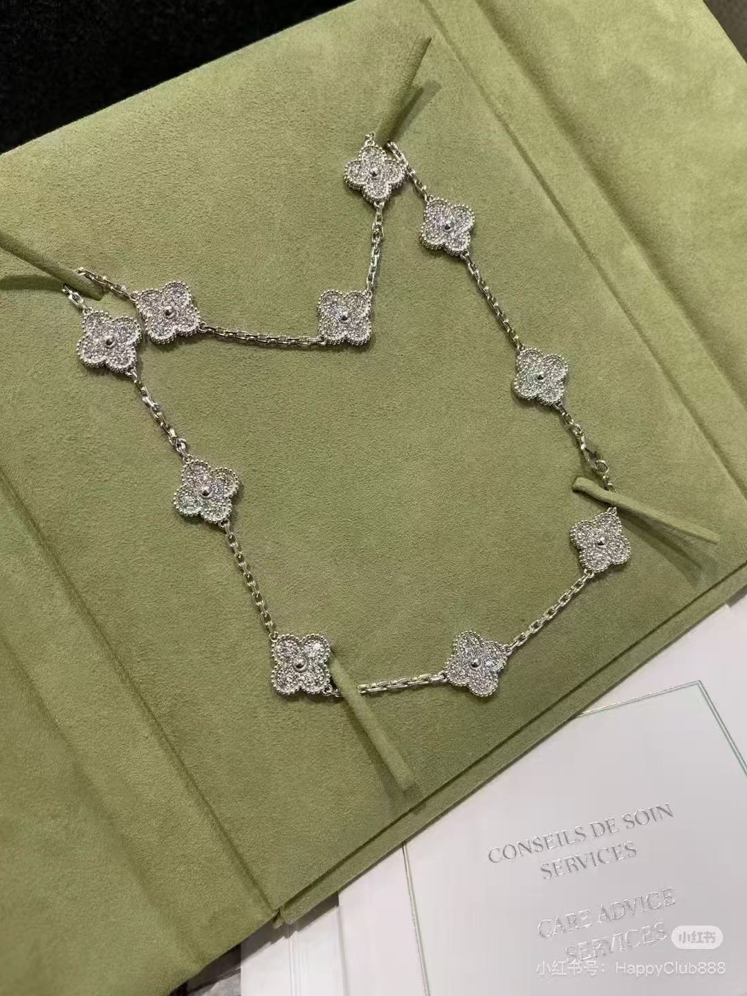 [⭐JeweliWhal]CLOVER 10 MOTIFS  FULL DIAMOND NECKLACE
