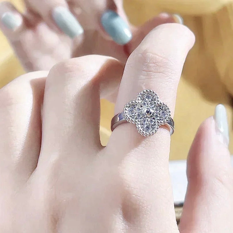 [⭐JeweliWhal]CLOVER DIAMOND RING