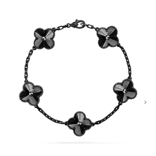 [⭐JeweliWhal]CLOVER 5 MOTIF BLACK BRACELET