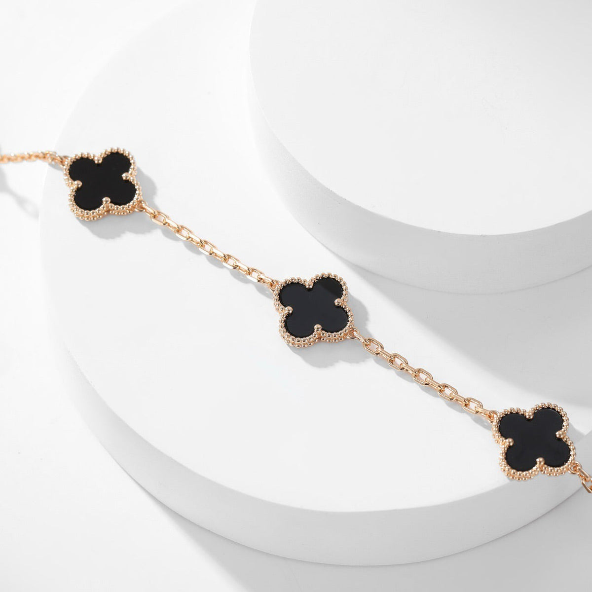 [⭐JeweliWhal]CLOVER 10 MOTIFS ONYX NECKLACE