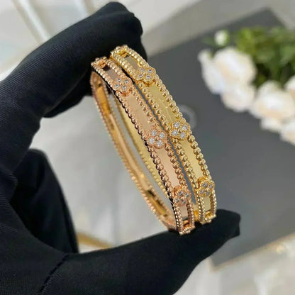 [⭐JeweliWhal]CLOVER BRACELET 4MM DIAMONDS