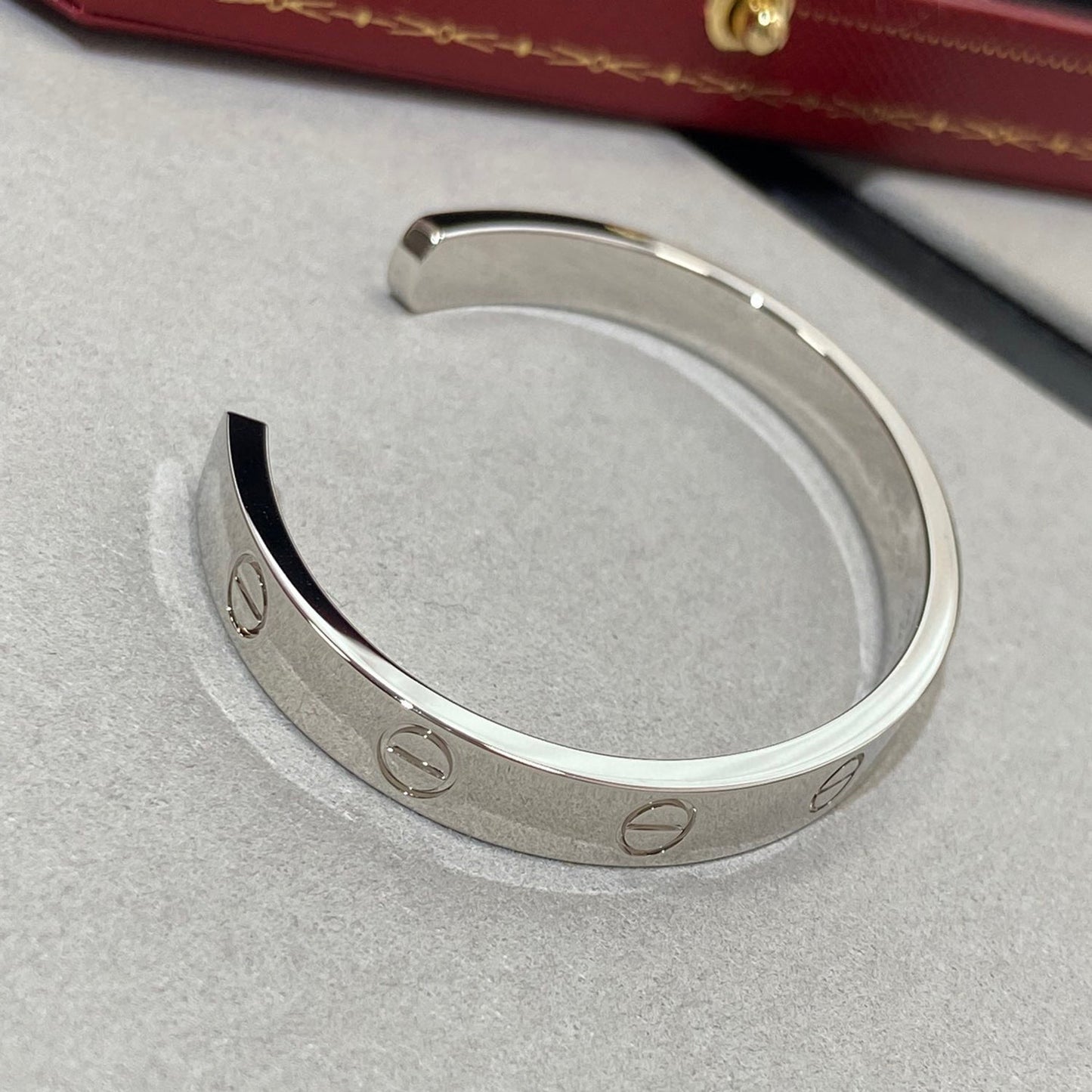 [⭐JeweliWhal]LOVE BRACELET 6.1MM 1 DIAMOND OPEN CUFF