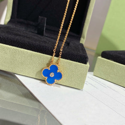 [⭐JeweliWhal]CLOVER 15MM DIAMOND AND BLUE AGATE NECKLACE