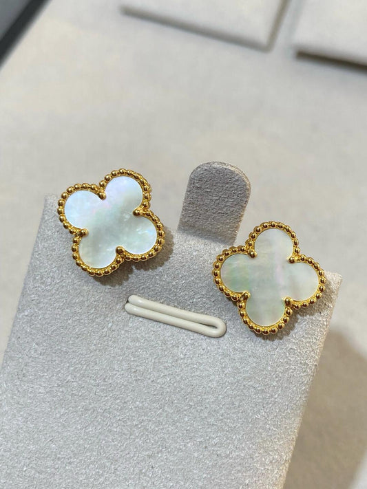 [⭐JeweliWhal] CLOVER LARGE (20mm) 1 MOTIFS WHITE MOP STUD EARRINGS