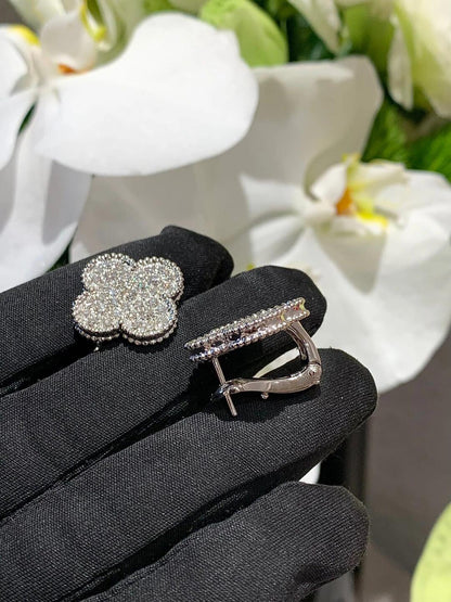 [⭐JeweliWhal]CLOVER 20MM MOTIFS DIAMOND STUD EARRINGS SILVER