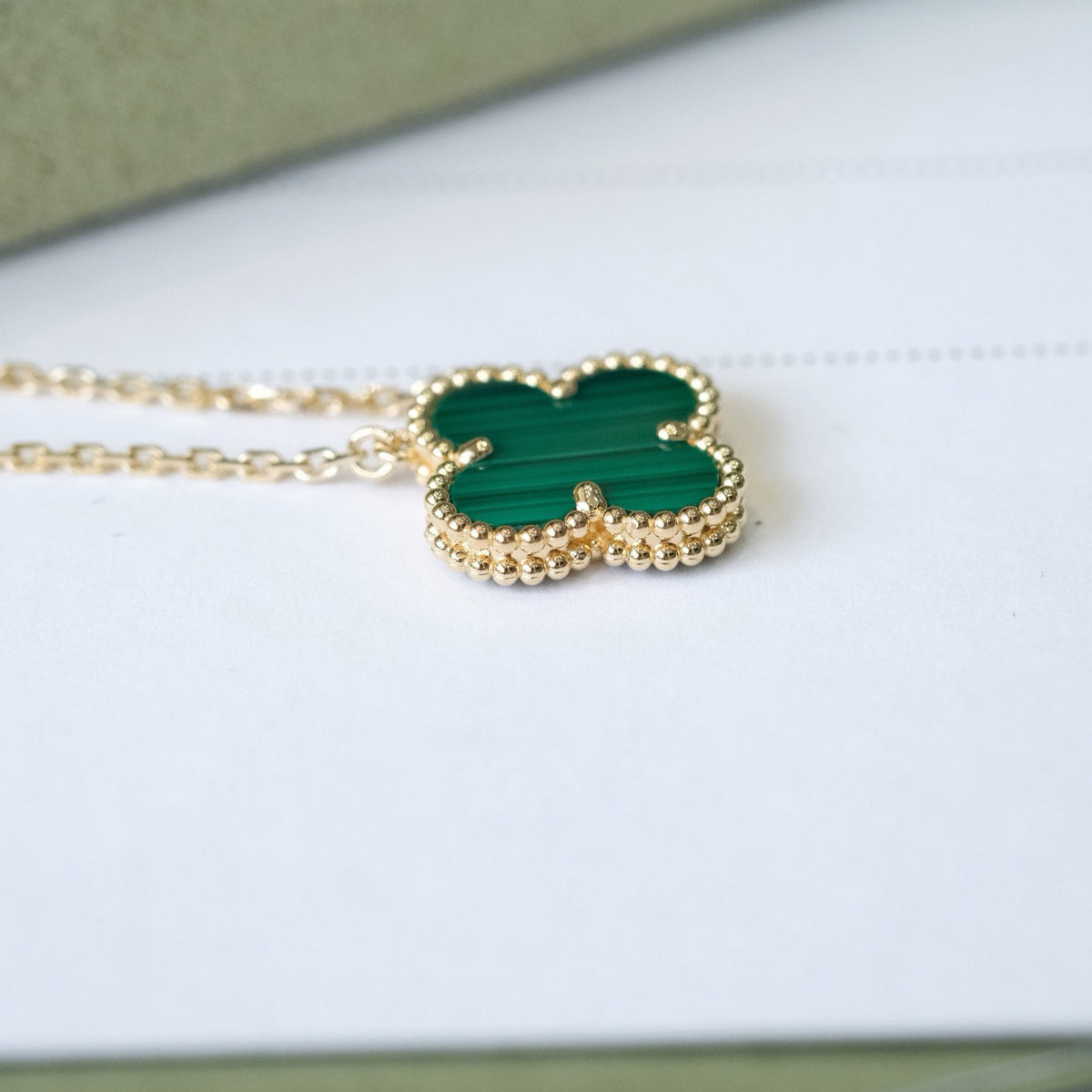 [⭐JeweliWhal]CLOVER 15MM MALACHITE SINGLE FLOWER  NECKLACE