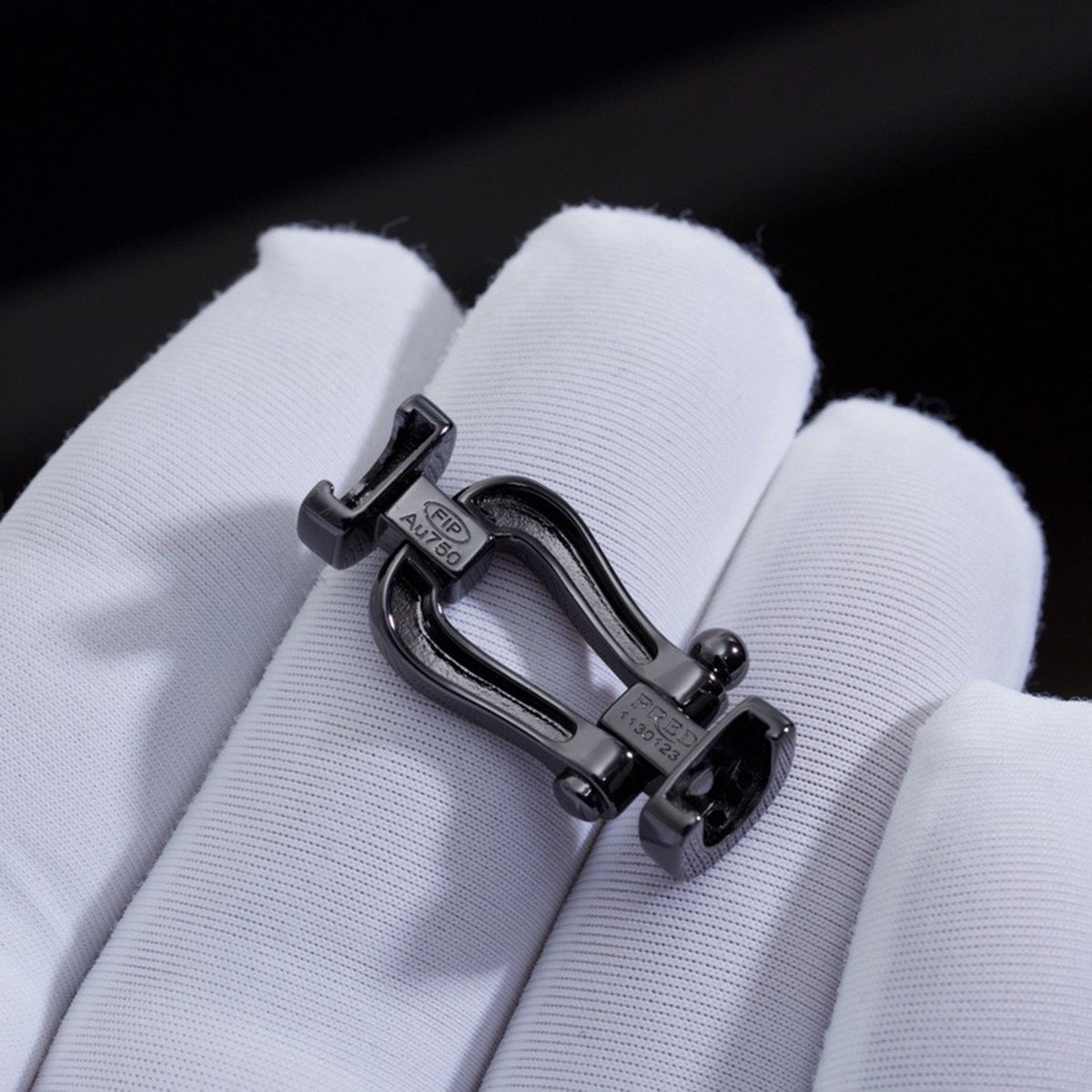 [⭐JeweliWhal]FORCE LARGE SERIES HORSESHOE BLACK SAMURAI BRACELET