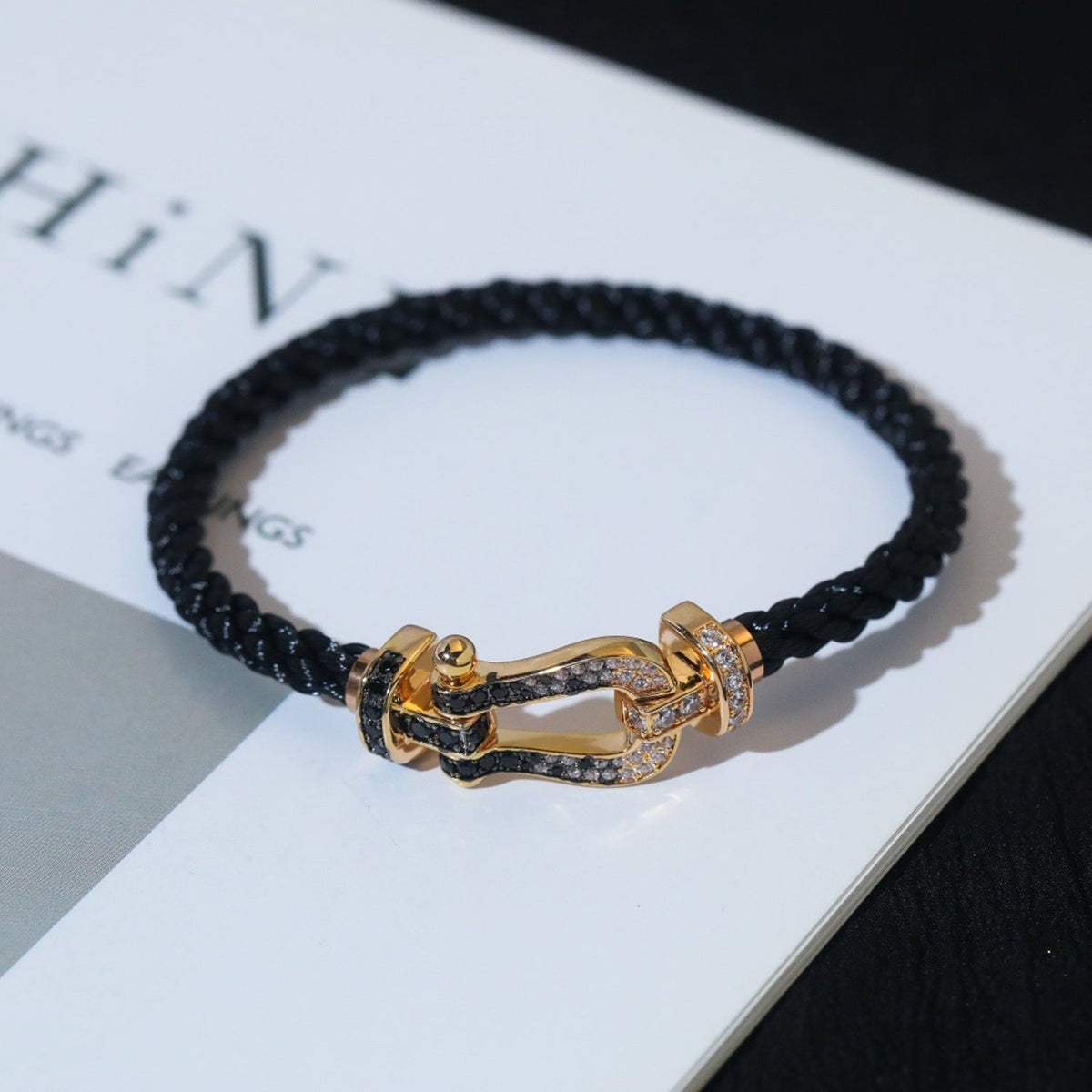 [⭐JeweliWhal]FORCE LARGE HORSESHOE BLACK WHITE DIAMOND BRACELET ROSE GOLD