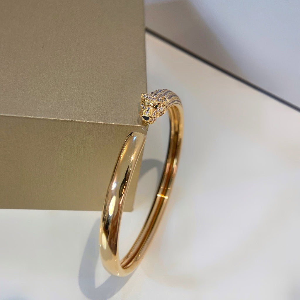[⭐JeweliWhal]PANTHERE HALF DIAMOND OPEN BRACELET