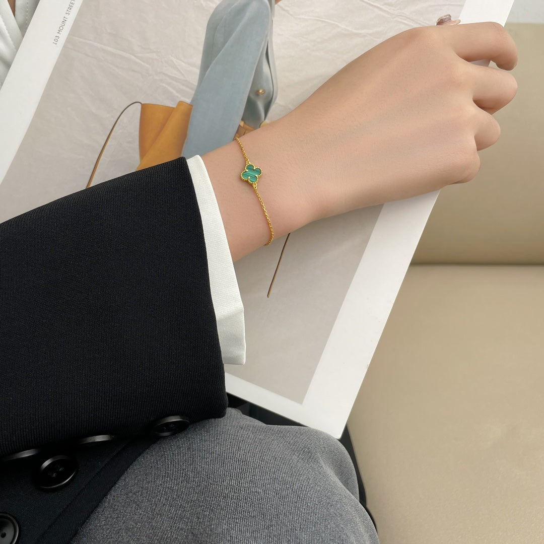 [⭐JeweliWhal]CLOVER BRACELET MALACHITE 1 MOTIF