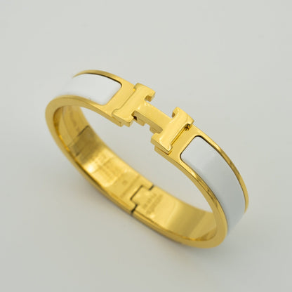 [⭐JeweliWhal]H WHITE BRACELET
