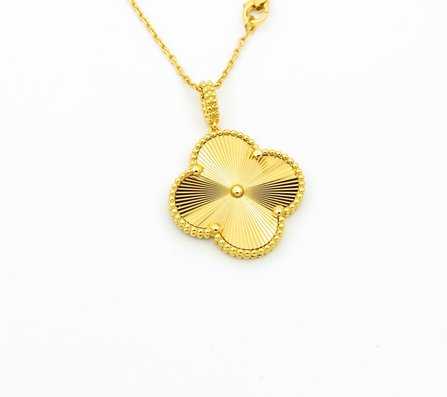 [⭐JeweliWhal]CLOVER 25MM PEDANT NECKLACE GOLD