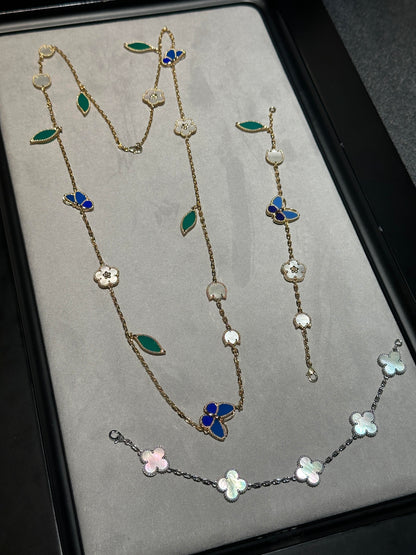 [⭐JeweliWhal] 26 NEW CLOVER 15 MOTIFS LUCKY NECKLACE