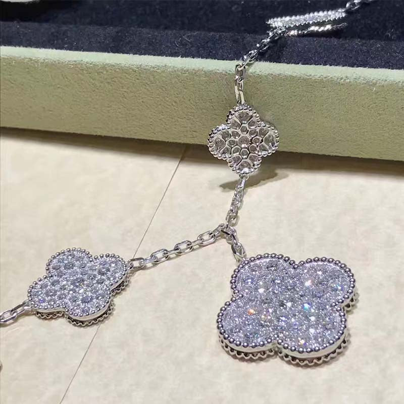 [⭐JeweliWhal]CLOVER 6 MOTIFS SILVER DIAMOND BRACELET