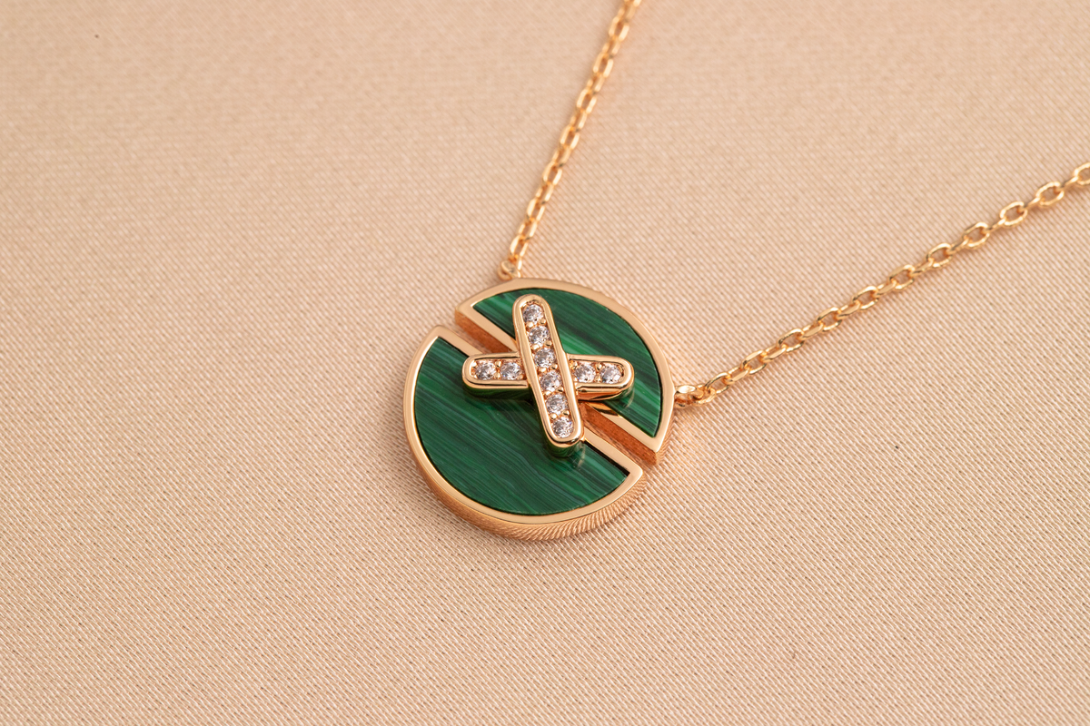[⭐JeweliWhal]JEUX DE PINK GOLD DIAMOND NECKLACE