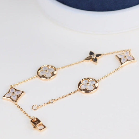 [⭐JeweliWhal]LEAF CLOVER BRACELET