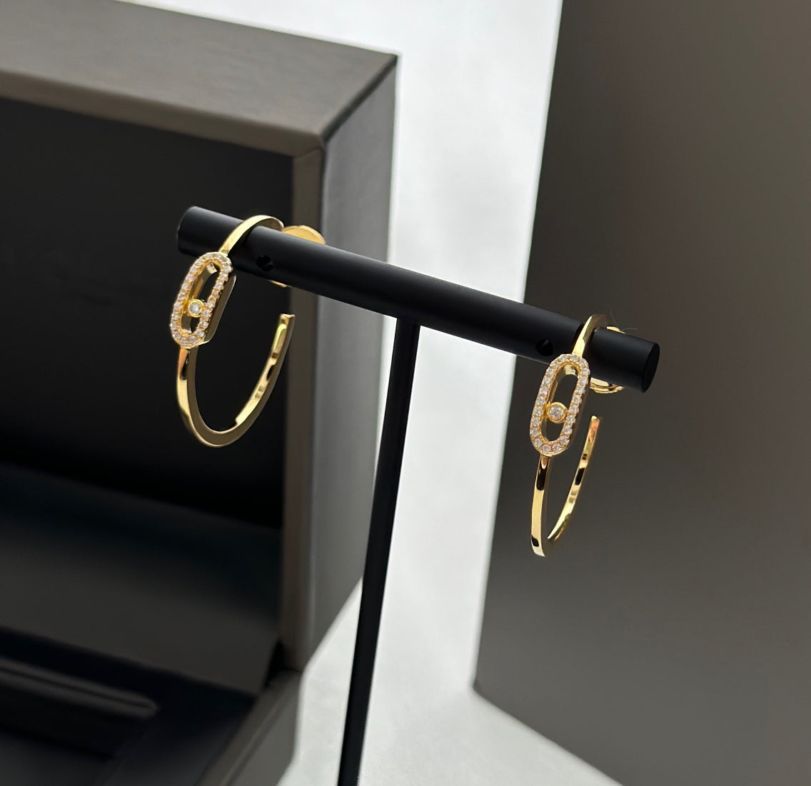 [⭐JeweliWhal]CREOLES MOVE UNO PM DIAMOND EARRINGS