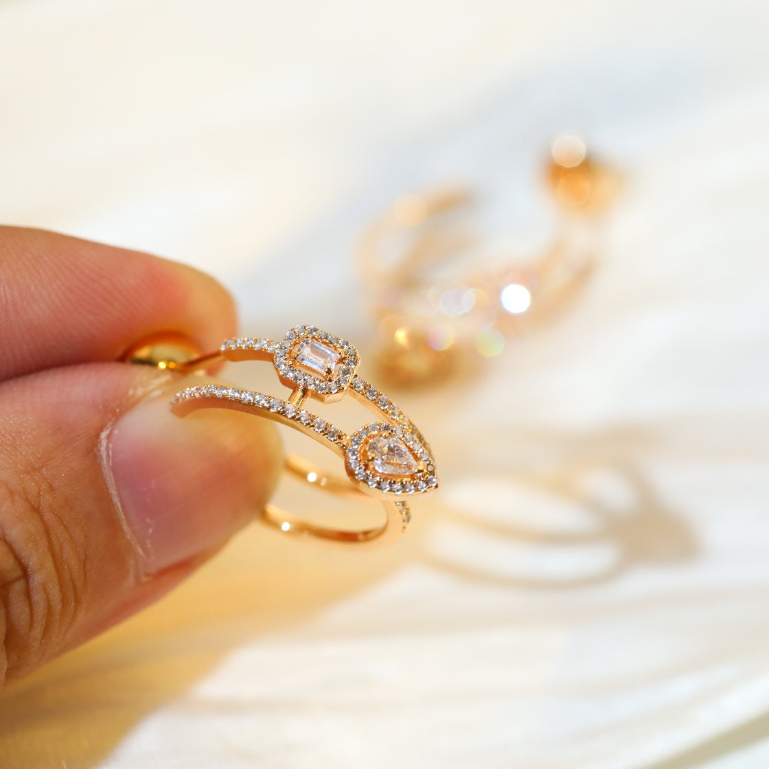 [⭐JeweliWhal]CREOLES MY TWIN 2 RANGS SILVER DIAMOND EARRINGS