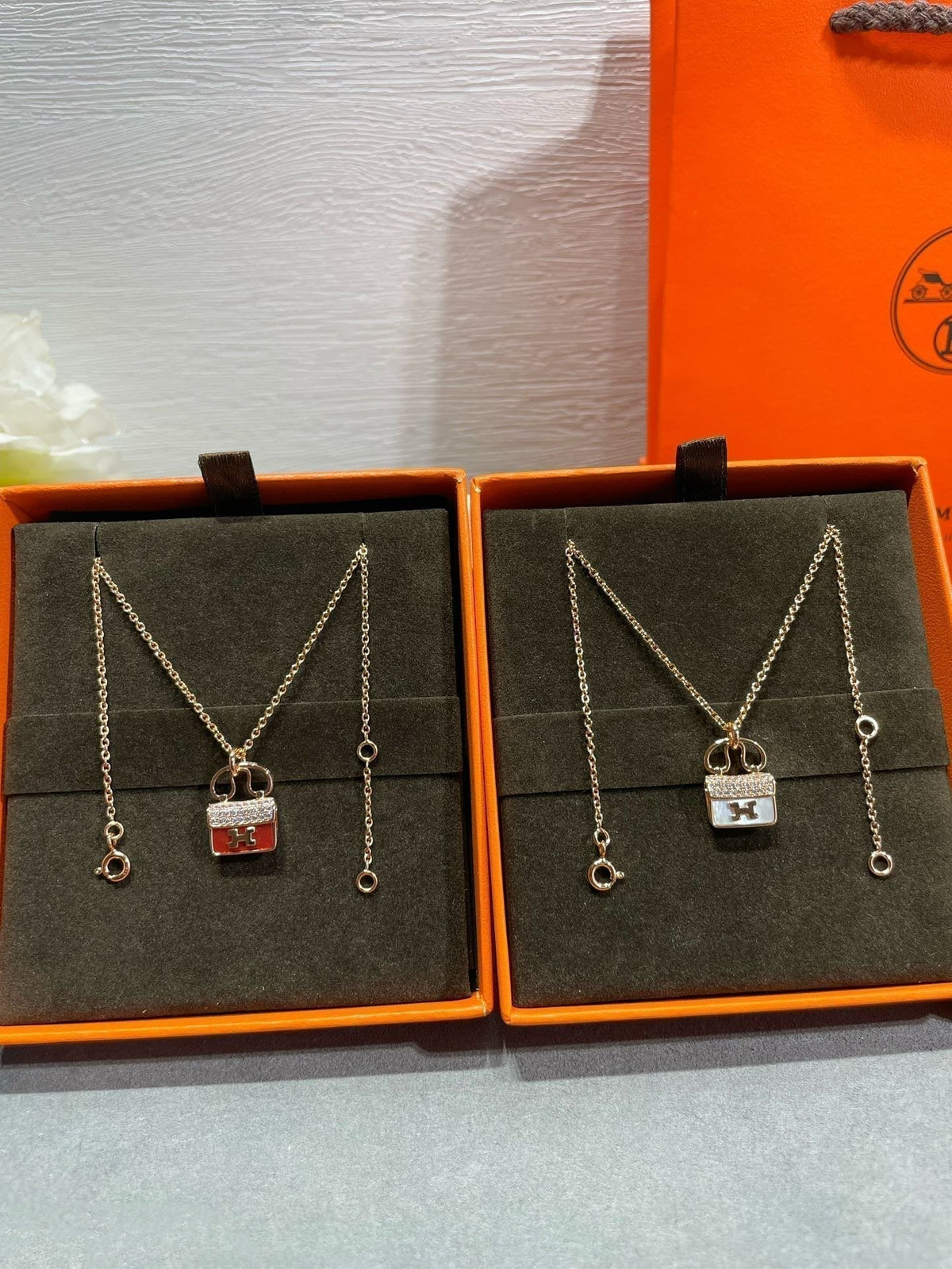 [⭐JeweliWhal]H CIRCE MOISSANITE PENDANT NECKLACE GOLD