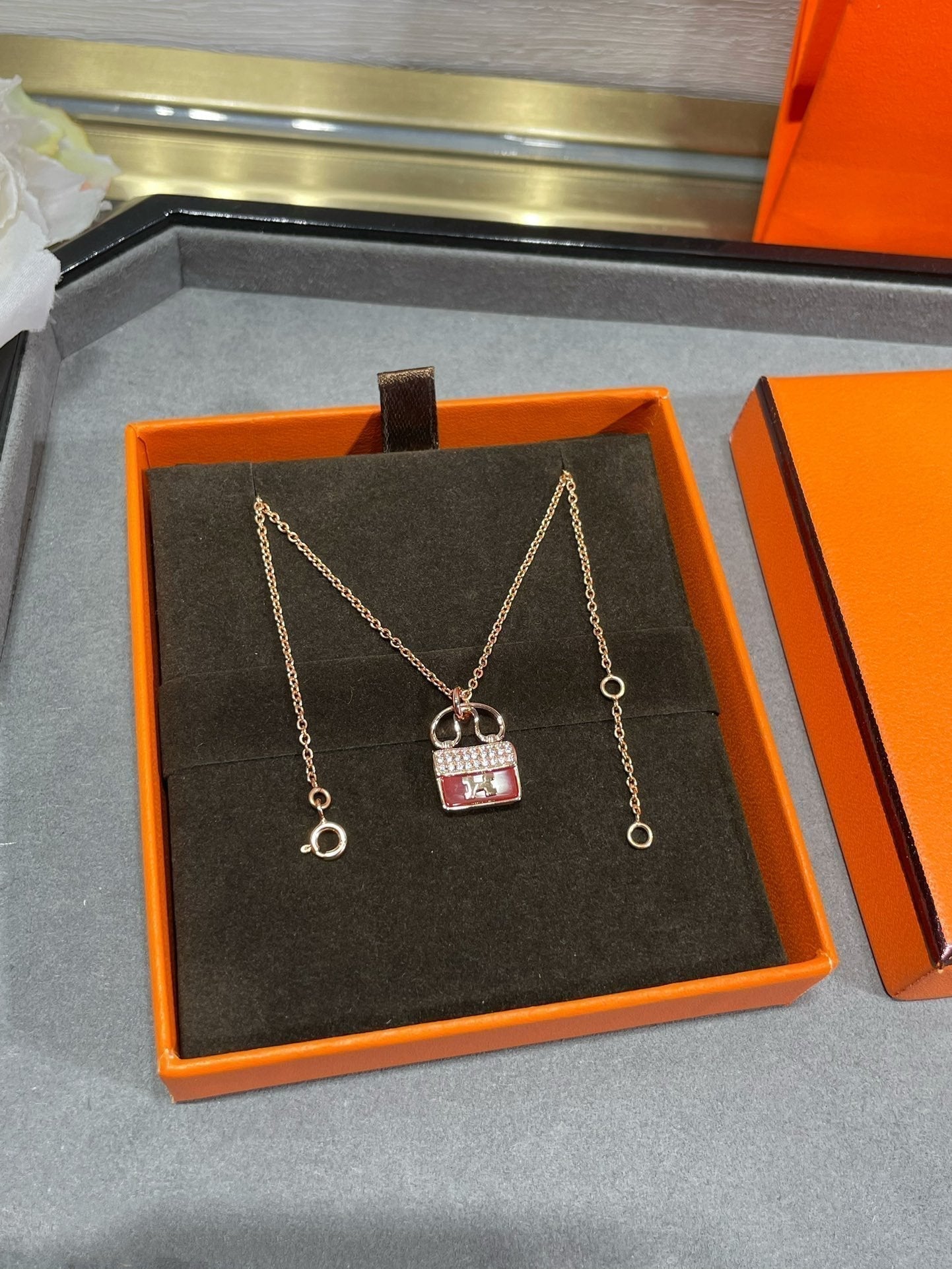 [⭐JeweliWhal]H CIRCE MOISSANITE PENDANT NECKLACE GOLD