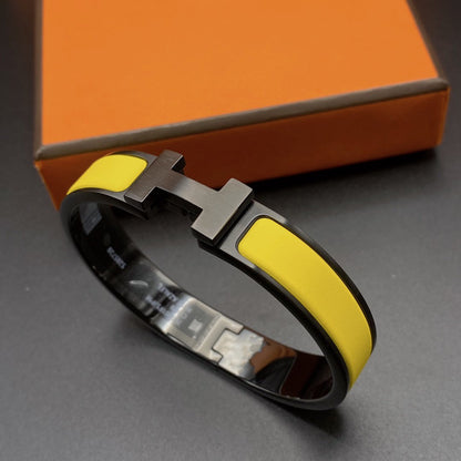 [⭐JeweliWhal]CLIC HM SO BLACK YELLOW BRACELET
