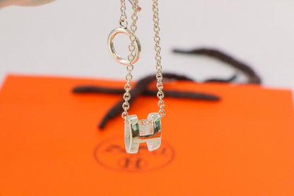 [⭐JeweliWhal]HM NECKLACE H LETTER OVAL SERIES