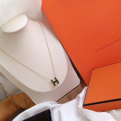 [⭐JeweliWhal]HM CLIC BLACK ENAMEL GOLD NECKLACE