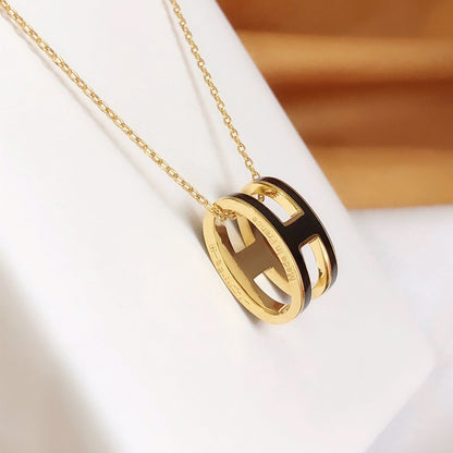 [⭐JeweliWhal]HM CLIC BLACK ENAMEL GOLD NECKLACE