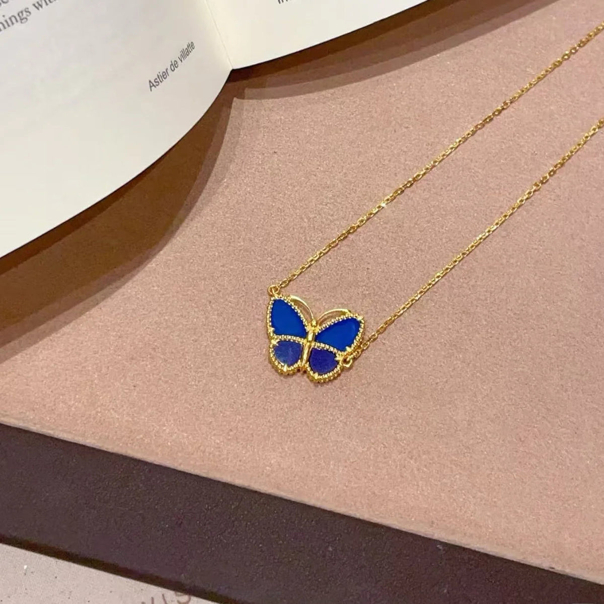 [⭐JeweliWhal]  2026 NEW LUCKY BUTTERFLY 1 MOTIFS NECKLACE