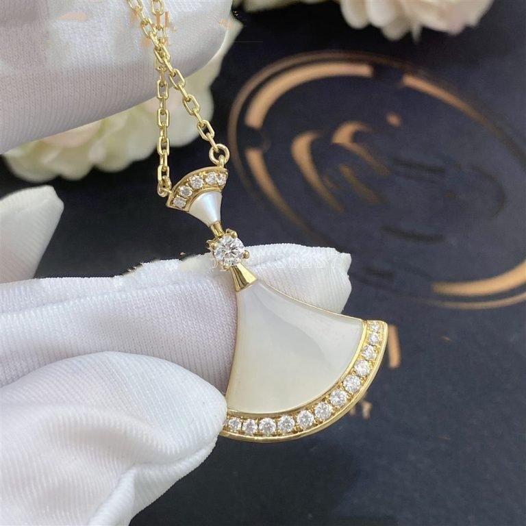[⭐JeweliWhal]DREAM NECKLACE MOP GOLD DIAMOND