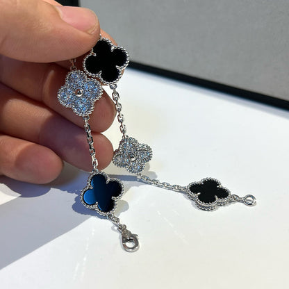 [⭐JeweliWhal] CLOVER 5 MOTIF ONYXS BRACELET COLLECTION