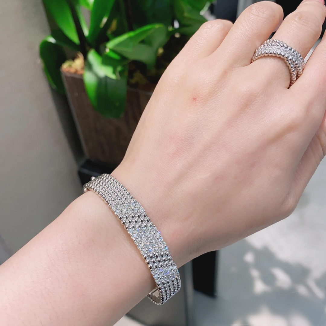 [⭐JeweliWhal]  FIVE-ROW DIAMOND BRACELET