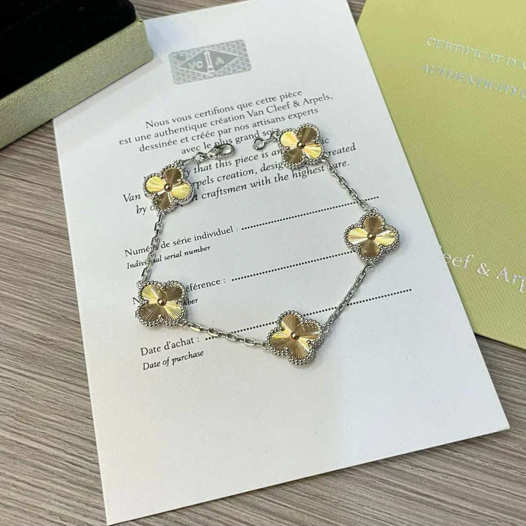 [⭐JeweliWhal] CLOVER 5 MOTIF LASER BRACELET COLLECTION