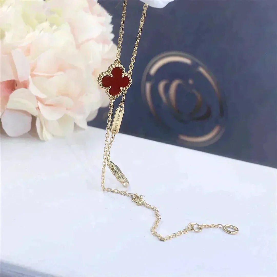 [⭐JeweliWhal]CLOVER  CARNELIAN SINGLE FLOWER BRACELET