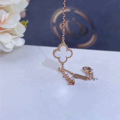 [⭐JeweliWhal]CLOVER WHITE MOP SINGLE FLOWER BRACELET
