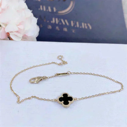 [⭐JeweliWhal]CLOVER ONYX SINGLE FLOWER BRACELET